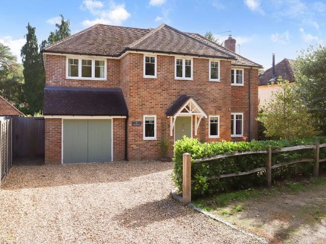 Sandy Lane, Rushmoor, Farnham GU10, 4 bed detached house to rent, £3,500 pcm | PrimeLocation