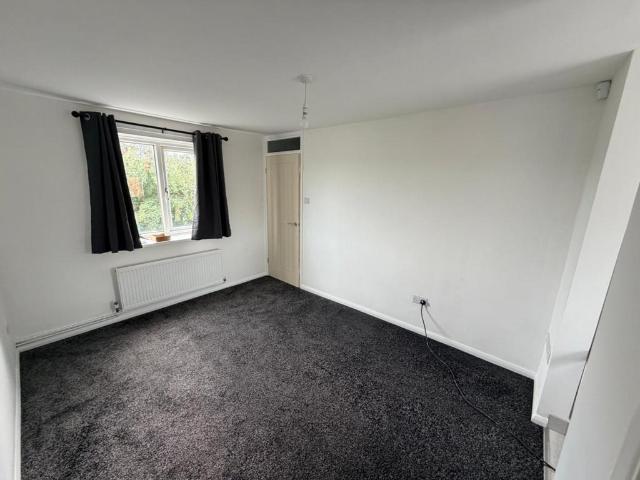 Sandymount Road, Wath Upon Dearne 1 bed apartment to rent £695 pcm £160 pw