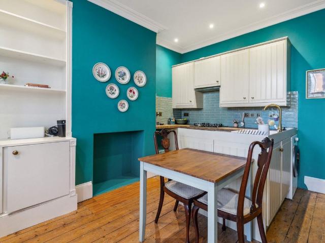 Sandycombe Road, Richmond TW9, 2 bed detached house to rent, £2,500 pcm | PrimeLocation