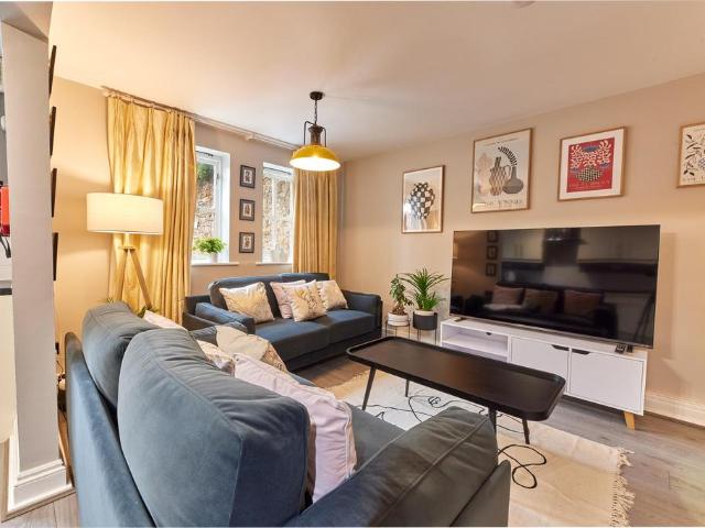 Sandyford Road, Newcastle upon Tyne NE2 6 bed flat to rent £498 pcm £115 pw