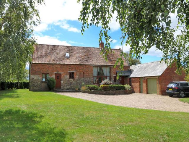 Sanigar Lane, Newtown GL13, 5 bed barn conversion to rent, £3,100 pcm | PrimeLocation