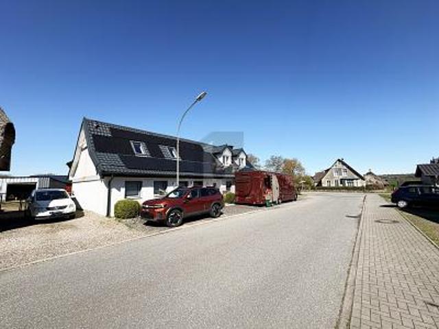 SANIERT MIT VIEL PLATZ UND MÖGLICHKEITEN