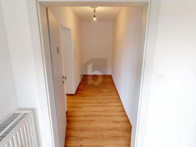 EINZIEHEN UND WOHLFÜHLEN
