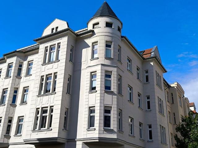 Saniert • 3‑Zimmer‑Altbau • EBK • Balkon • Stuck • Gohlis‑Mitte