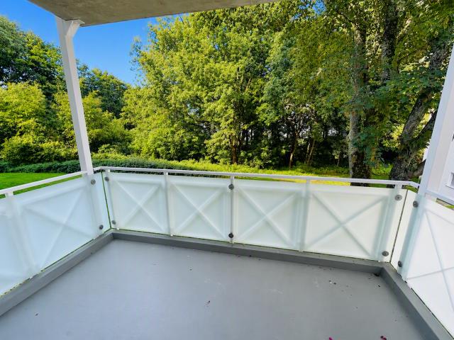 saniert*Balkon*Tageslichtbad*grüne Lage