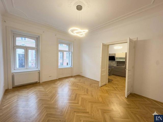 Sanierte 4 Zimmer Altbauwohnung in unmittelbarer Nähe zum Museumsquartier