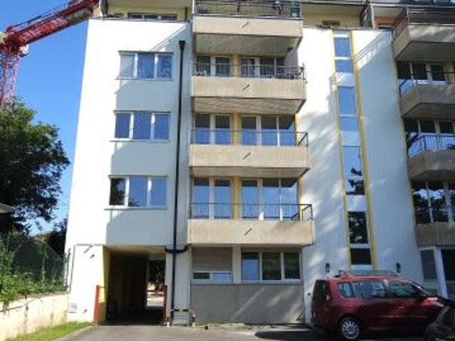Sanierte 4 Zimmerwohnung an gut angebundener Lage
