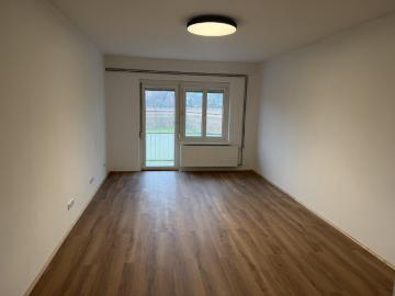 SANIERTE 60m² 2 ZIMMER EIGENTUMSWOHNUNG MIT BALKON IN BAD RADKERSBURG PROVISIONSFREI!