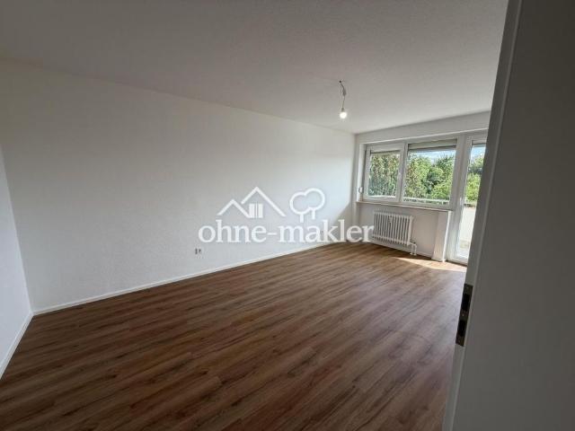 Sanierte 2 Zimmer Wohnung mit zwei Balkonen in Wiesbaden Medenbach
