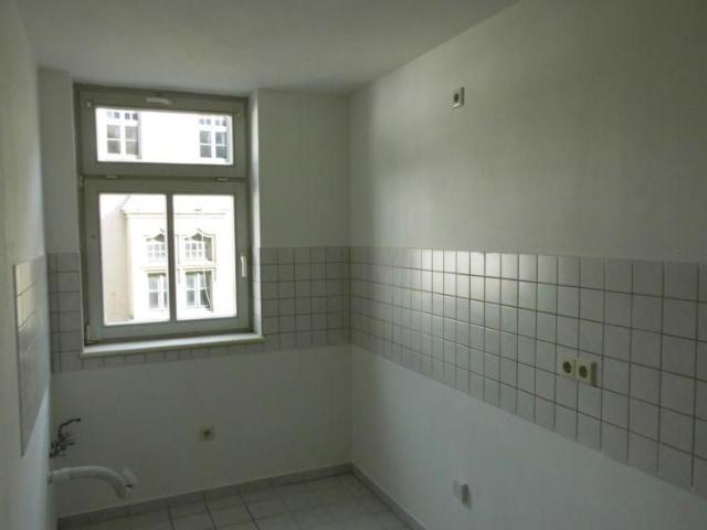 Moderne 2 Zimmer Wohnung mit Balkon im Stadtzentrum Reichenbach zu vermieten!