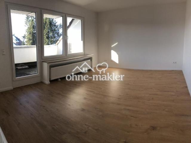 Sanierte 2 Zimmer Wohnung mit Balkon in Köln Dünnwald