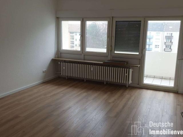 Sanierte 2 Zimmer Wohnung mit Balkon in Schwetzingen