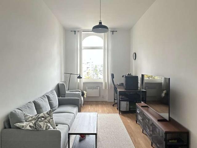 sanierte 2 Zimmer Wohnung in Bockenheim