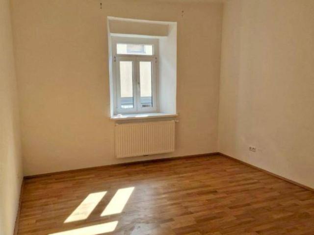 Sanierte 2 Zimmer Wohnung in zentraler Lage in Bruck an der Mur! Provisionsfrei!