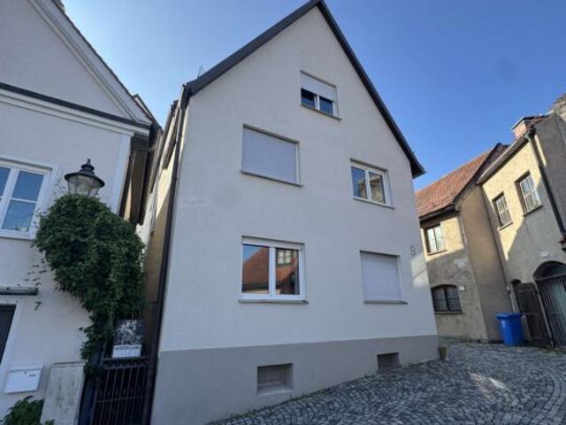 Sanierte 2 Zimmer, Küche, Bad, Friedberg Altstadt