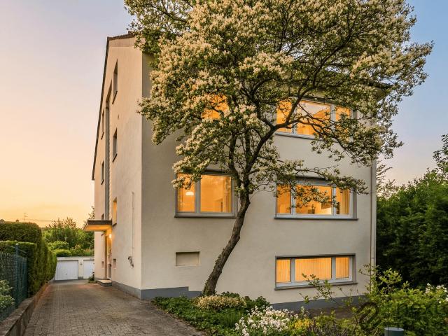 Sanierte 2 Zimmerwohnung mit EBK und Garage in ruhige Lage Büderichs