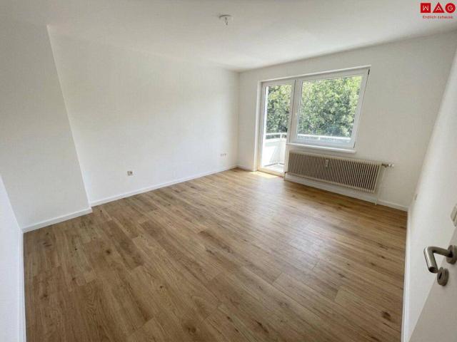 Sanierte 2 Zimmerwohnung, zentrumsnah, mit Balkon und Lift!