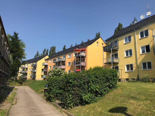 Sanierte 2,5 Raumwohnung mit Balkon und Einbauküche
