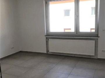 Sanierte 2,5 Zimmerwohnung mit Balkon, zentral in Gießen