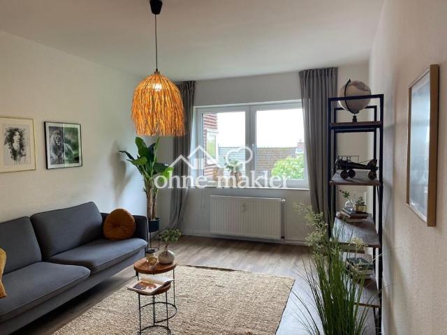 Sanierte 2Zi Altbauwohnung in zentraler Lage inkl. Stellplatz | Meerblick