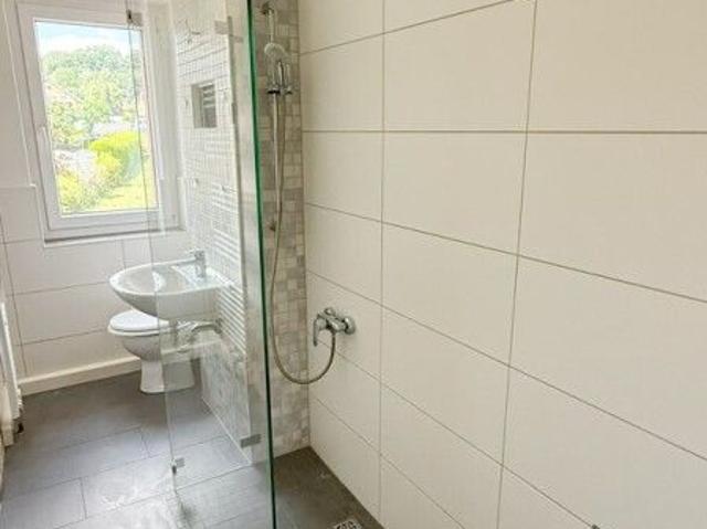 Sanierte 3 Raum Balkonwohnung in ruhiger, sonniger Lage Thum im Erzgebirge!