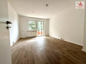 Sanierte 3 Raum Balkonwohnung in ruhiger, sonniger Lage Thum im Erzgebirge!