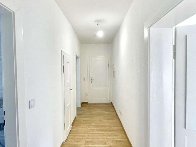 Sanierte 3 Raum Wohnung im Länderviertel