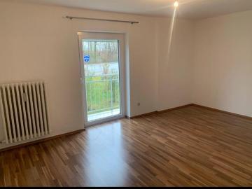 Sanierte 3 Zimmer 85qm Wohnung Balkon, Garten Neubiberg