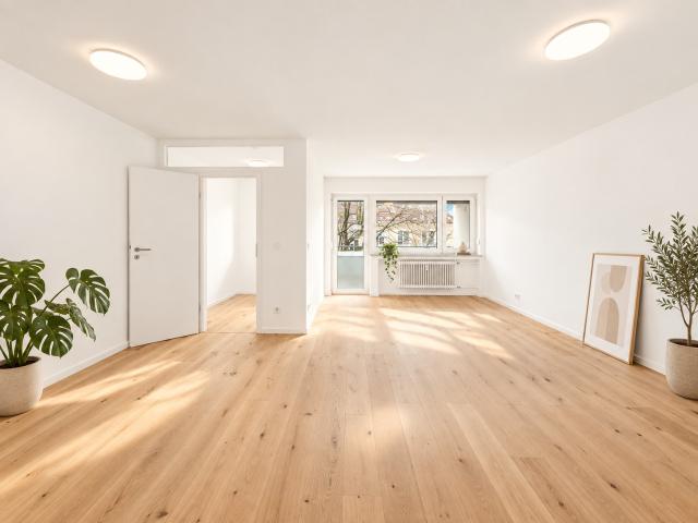 Sanierte 3 Zimmer Wohnung m. Balkon, ruhige Lage, provisionsfrei von privat leer