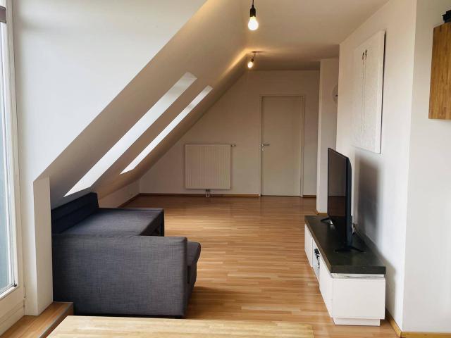 Sanierte 3 Zimmer Wohnung mit 2 Balkonen – Nachmieter ab 1. Oktober gesucht 1200 Wien