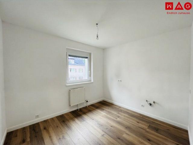 Sanierte 3 Zimmer Wohnung mit Badewanne ab 01.12.2026