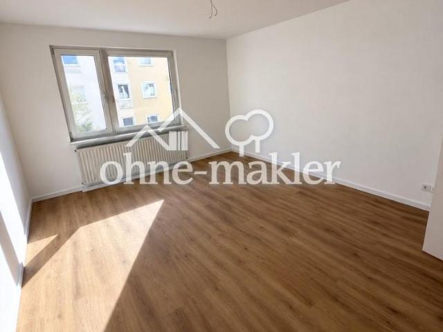 Sanierte 3 Zimmer Wohnung mit Balkon