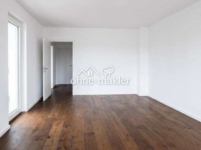 Sanierte 3 Zimmer Wohnung mit Balkon, Badewanne & Dusche