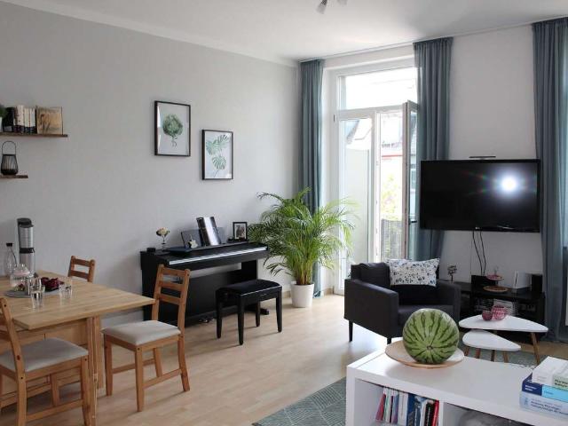 Sanierte 3 Zimmer Wohnung mit Balkon in Gießen!