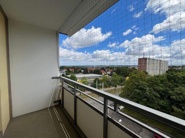 Sanierte 3 Zimmer Wohnung mit Balkon und EBK auf Wunsch