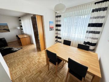 Sanierte 3 Zimmer Eigentumswohnung ca. 84 m² mit Balkon und Tiefgarage in Graz/Geidorf