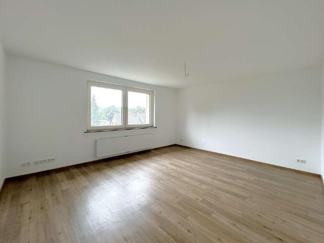 Sanierte 3 Zimmerwohnung mit moderner Ausstattung!