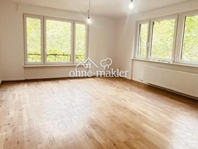 sanierte 3 Zimmerwohnung mit 2 Balkonen Nähe Wasserturm