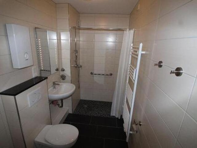 Sanierte und barrierearme 1,5 Zimmer Wohnung mit Balkon und Aufzug im Ostviertel