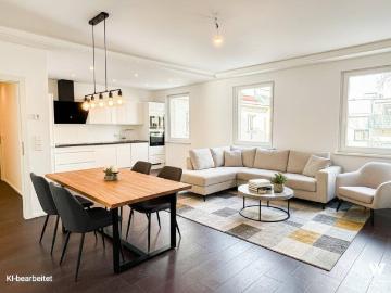 Sanierte und großzügige 3 Zimmer Wohnung I Fußbodenheizung I Ruhe durch Innenhofausrichtung