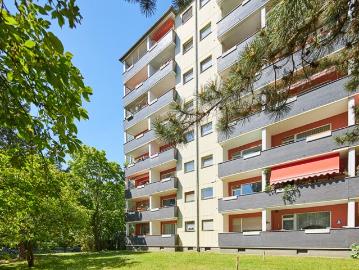 Sanierte und lichtdurchflutete Wohnung sucht Familie zum 01.07.2026