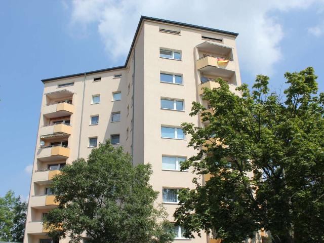 sanierte und vermietete 4 Zi Wohnung in Bischofsheim