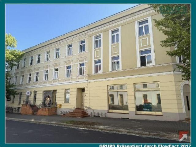 Sanierte Wohnung am Marktplatz zu vermieten