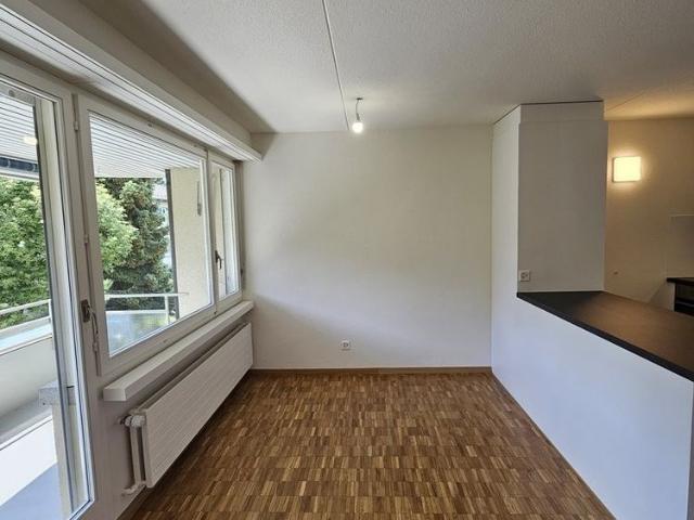 Sanierte Wohnung am Bahnhof Zürich Affoltern