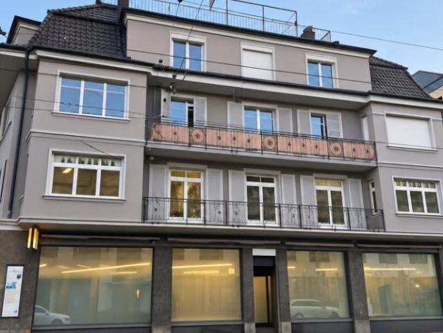 Sanierte Altbauwohnung mit viel Charme