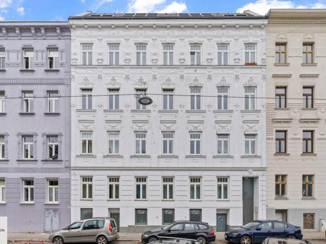 Sanierte Altbauwohnung mit Lift, Parkblick, Gemeinschaftsterrassen und guter Verkehrsanbindung