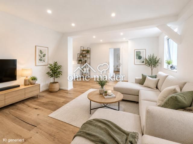 Sanierte Dachgeschosswohnung Balkon, zum Einzug bereit OHNE Provision