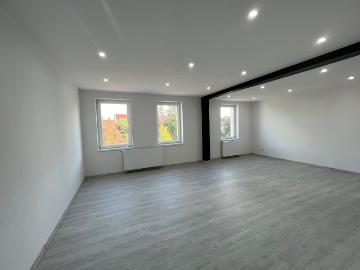 Sanierte Dachgeschosswohnung in Helmstedt mit vielen EXTRAS. Aufwendig saniert und renoviert