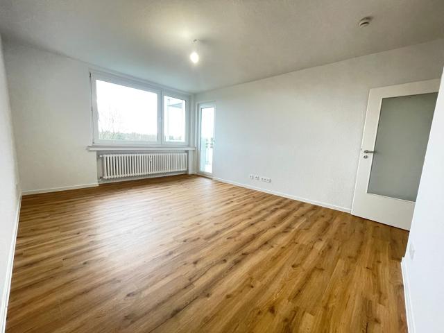 sanierte Erdgeschossbalkonwohnung in ruhiger Lage