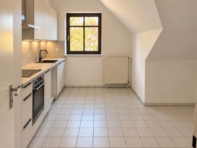 Sanierte Geschoss Wohnung zu vermieten 3 Zimmer 70 m²